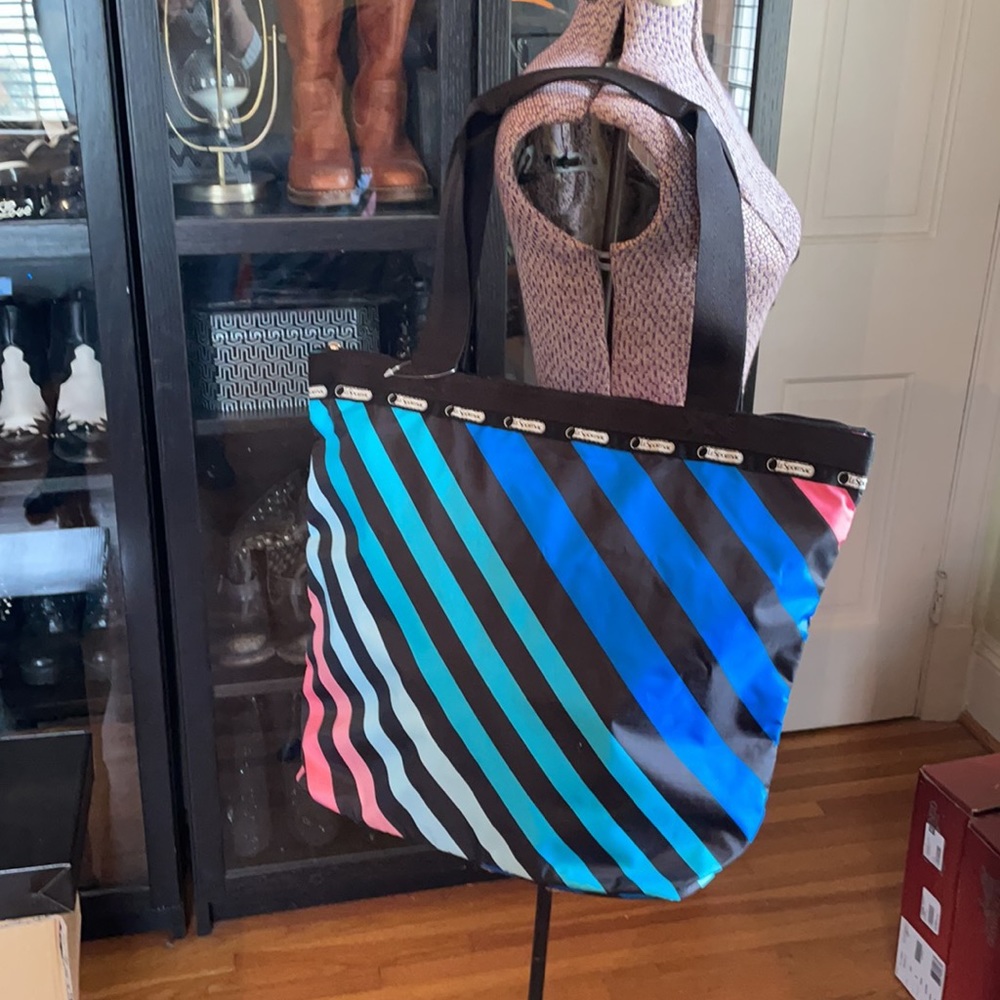 LeSportsac Tote